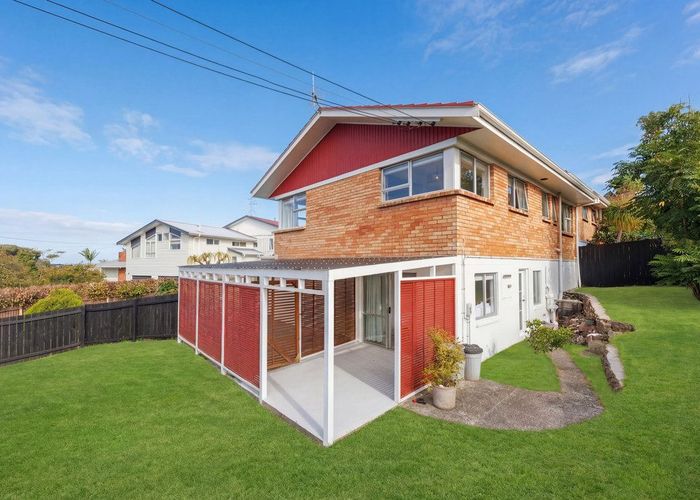  at 1/15 Zion Road, Birkenhead, North Shore City, Auckland