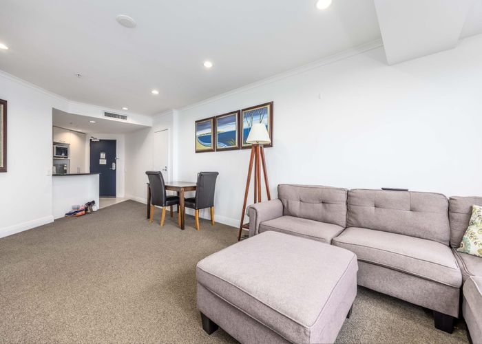  at 9-17 Byron Avenue, Takapuna, North Shore City, Auckland