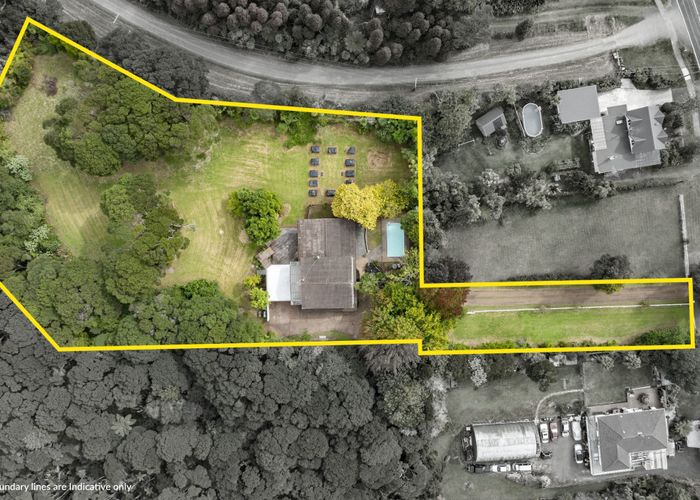  at 1210 Scenic Drive North, Swanson, Waitakere City, Auckland