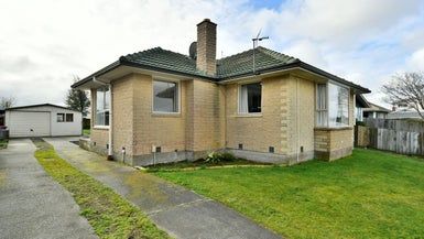  at 8 Steele Street, Hornby, Christchurch