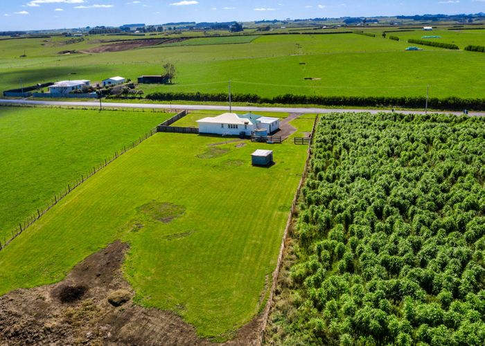  at 253 Mawhitiwhiti Road, Hawera