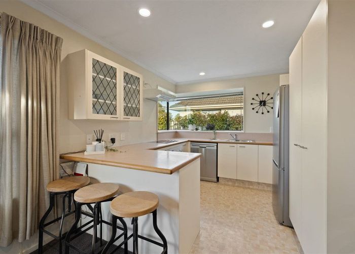  at 2/1 Wilton Crescent, Bishopdale, Christchurch