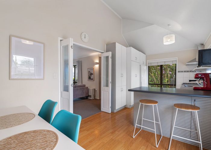  at 2 Waitawa Place, Lynmore, Rotorua