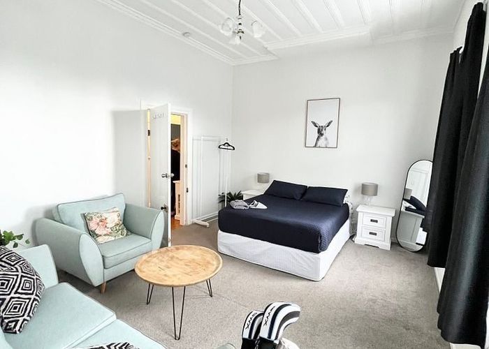  at 2/24 West End Road, Herne Bay, Auckland City, Auckland