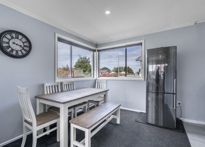  at 24 Argyle Street, Kew, Invercargill