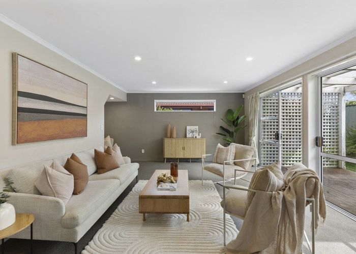  at 77 Regency Crescent, Redwood, Christchurch City, Canterbury