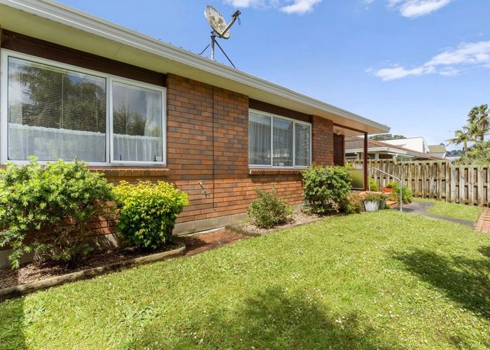  at 7/28A Godley Road, Green Bay, Waitakere City, Auckland