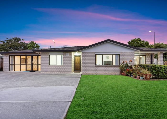  at 17 Courtvale Place, Flat Bush, Auckland