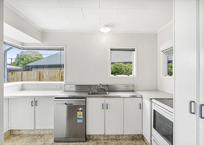  at 17 Laurence Street, Queenwood, Hamilton, Waikato