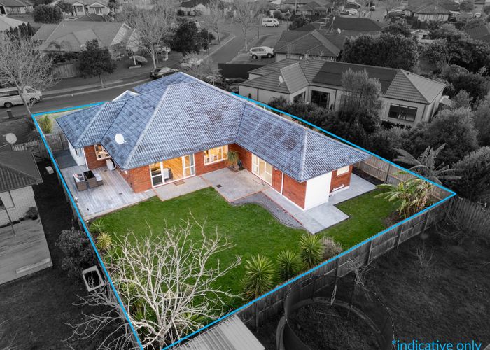  at 8 Belcoo Crescent, East Tamaki, Manukau City, Auckland