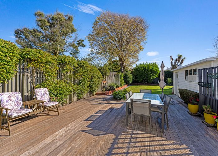  at 35 Cleveland Street, Edgeware, Christchurch City, Canterbury