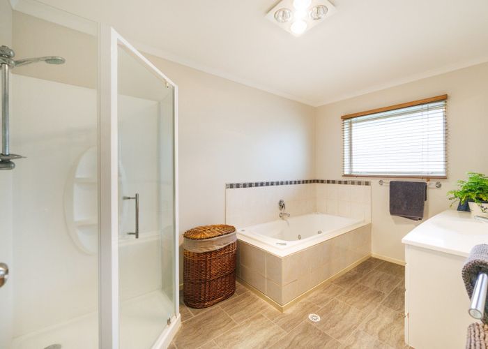  at 57 Parnell Heights Drive, Kelvin Grove, Palmerston North