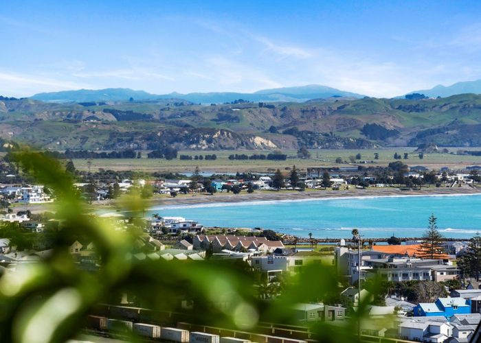  at 19 Roslyn Road, Bluff Hill, Napier