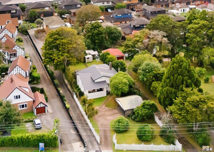  at 11 Swanson Road, Henderson, Waitakere City, Auckland