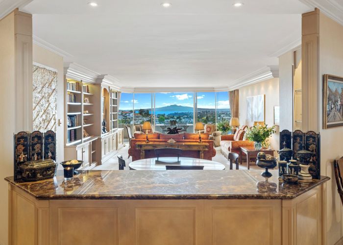  at 2/198 Remuera Road, Remuera, Auckland