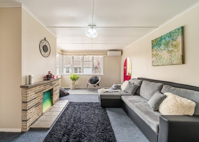  at 38 Dimock Street, Titahi Bay, Porirua