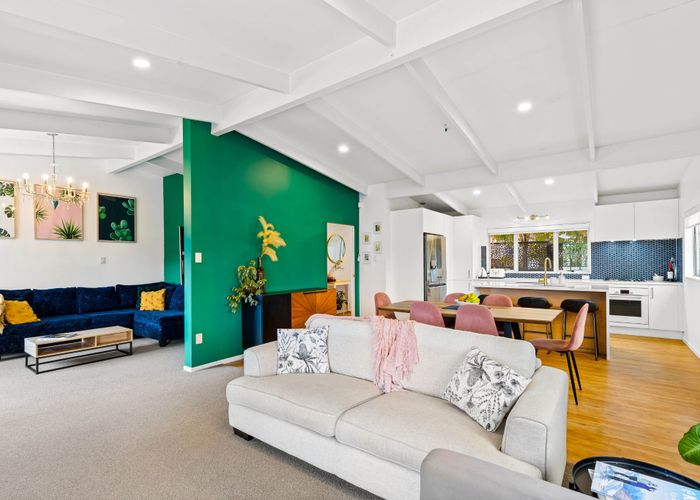  at 2/46 Holbrook Street, Blockhouse Bay, Auckland City, Auckland