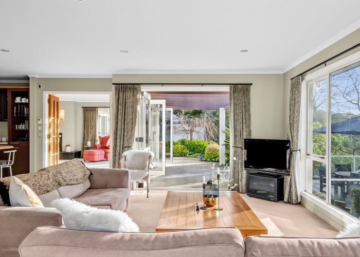  at 8 Te Puroa Place, Huntington, Hamilton
