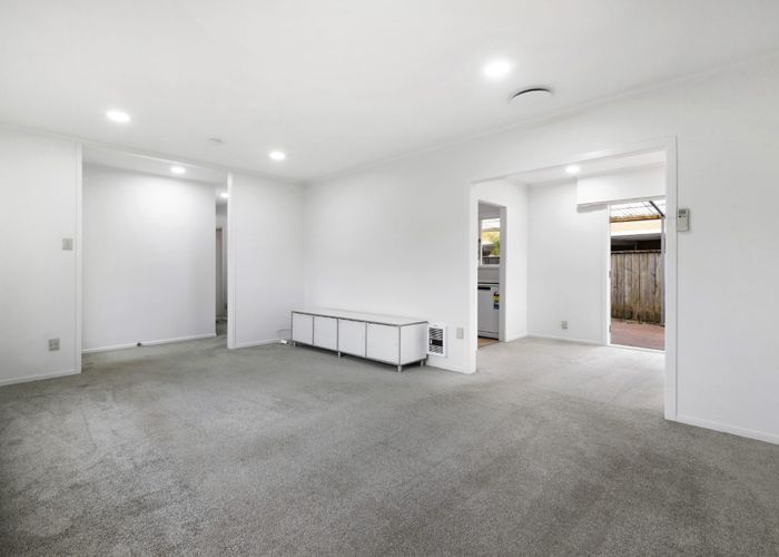  at 86 Marlborough Avenue, Glenfield, North Shore City, Auckland