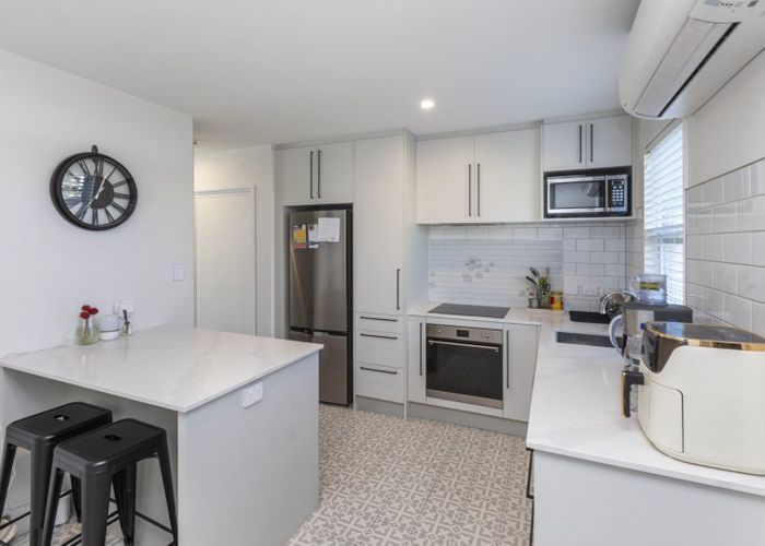  at 10 Burke Street, Addington, Christchurch City, Canterbury