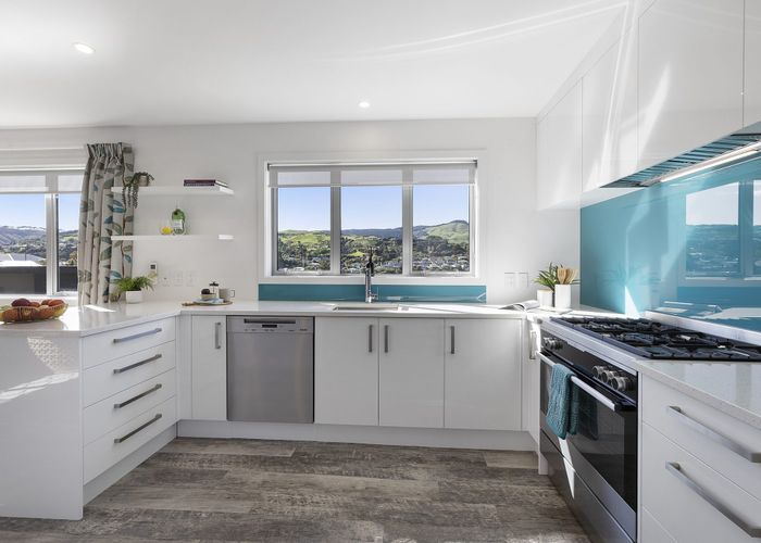  at 23 Mascot Street, Tawa, Wellington