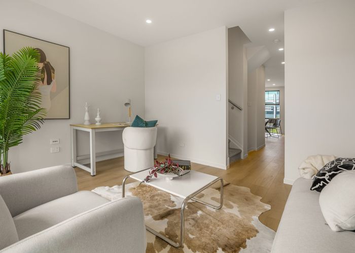  at 2-7/1 Waiohua Road, Greenlane, Auckland City, Auckland