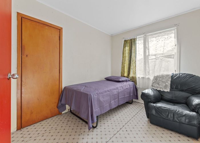  at 12 Ivon Road, Otara, Manukau City, Auckland