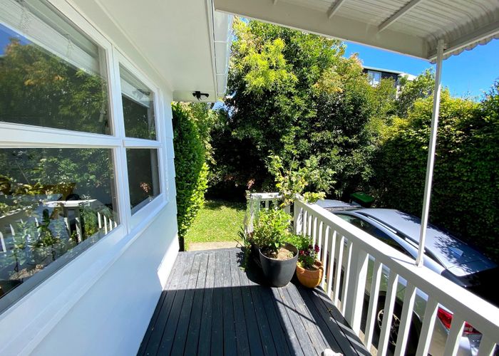  at 4/5 Houghton Street, Meadowbank, Auckland City, Auckland