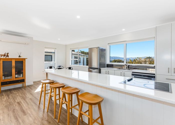  at 11 Parkinson Close, Whitby, Porirua, Wellington