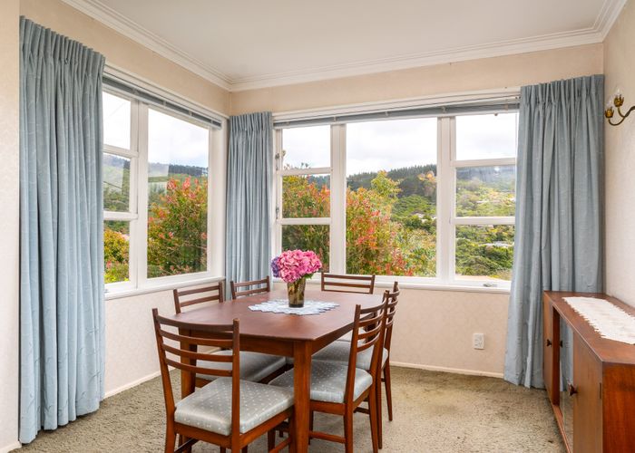  at 5 Larsen Crescent, Tawa, Wellington