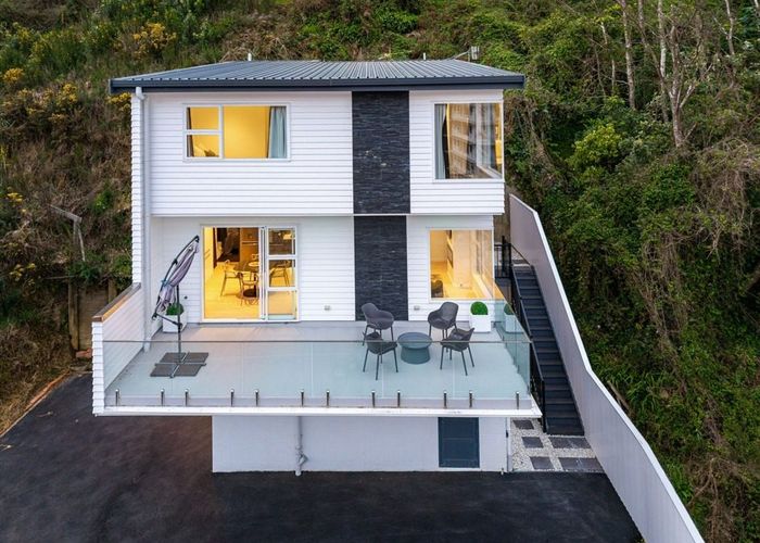  at 10 Kilmister Avenue, Thorndon, Wellington, Wellington