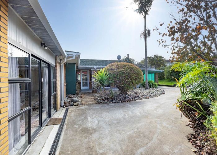  at 55 Walworth Avenue, Pakuranga Heights, Manukau City, Auckland