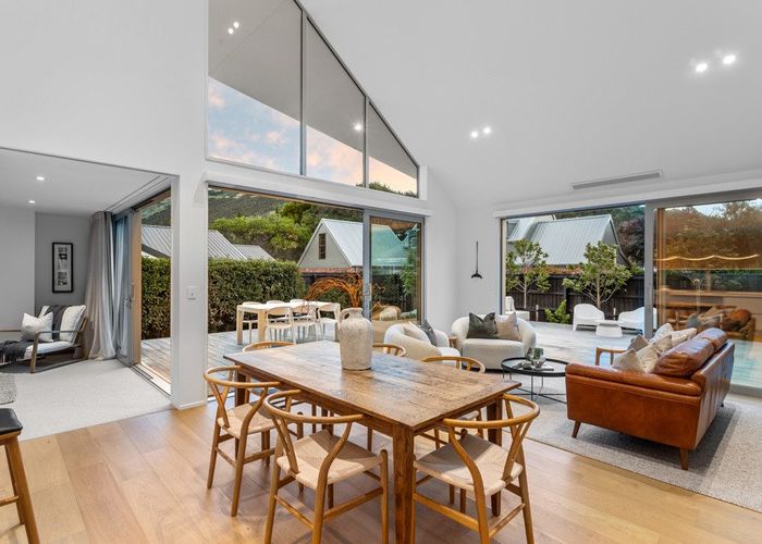  at 72 Nayland Street, Sumner, Christchurch City, Canterbury