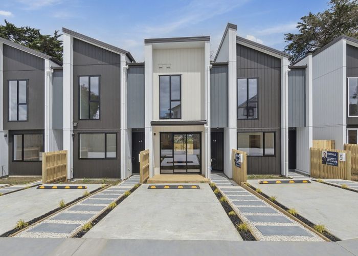  at 25/143 Sykes Road, Weymouth, Manukau City, Auckland
