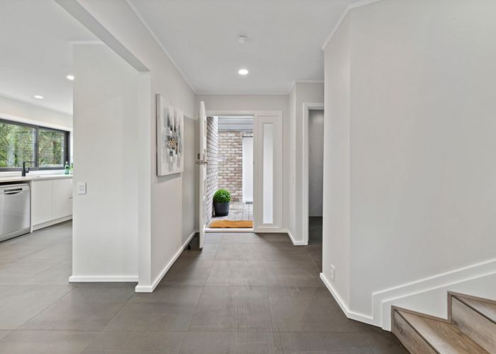  at 4/38 Uxbridge Road, Howick, Auckland