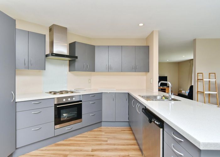  at 27 Coolspring Way, Redwood, Christchurch