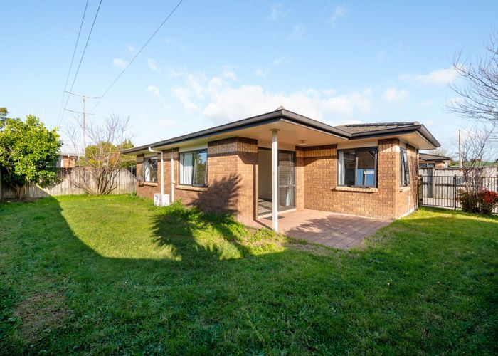 at 10F Yorkshire Road, Silverdale, Hamilton, Waikato