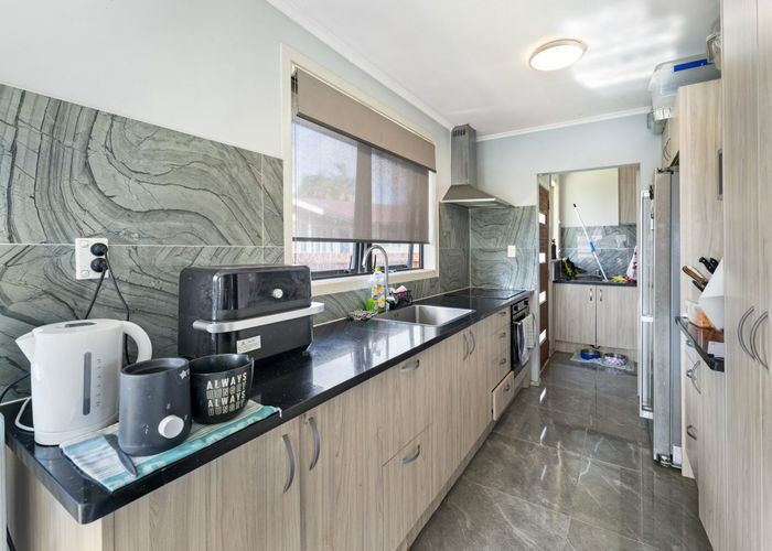 at 56 Ashlynne Avenue, Papatoetoe, Manukau City, Auckland