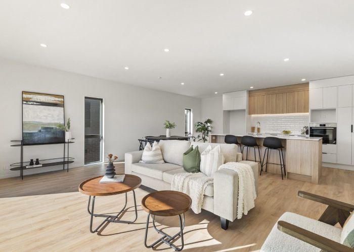  at 6 Koinaki Road, Stonefields, Auckland City, Auckland