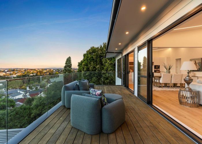  at 97B Bleakhouse Road, Mellons Bay, Manukau City, Auckland