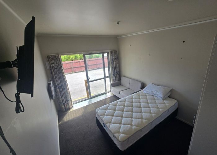  at 80  Primrose Street, Frankton, Hamilton, Waikato