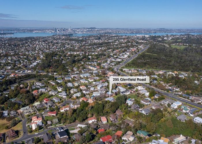  at 295 Glenfield Road, Glenfield, North Shore City, Auckland