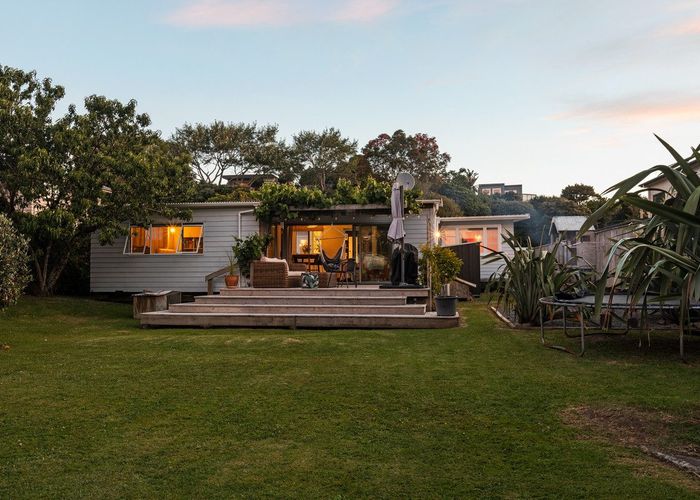  at 39 Tiromoana Road, Raumati South, Paraparaumu