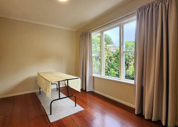  at Newlands Road, Newlands, Wellington, Wellington