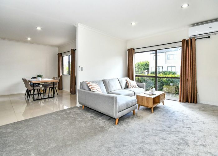  at 25 Triumph Road, Flat Bush, Manukau City, Auckland