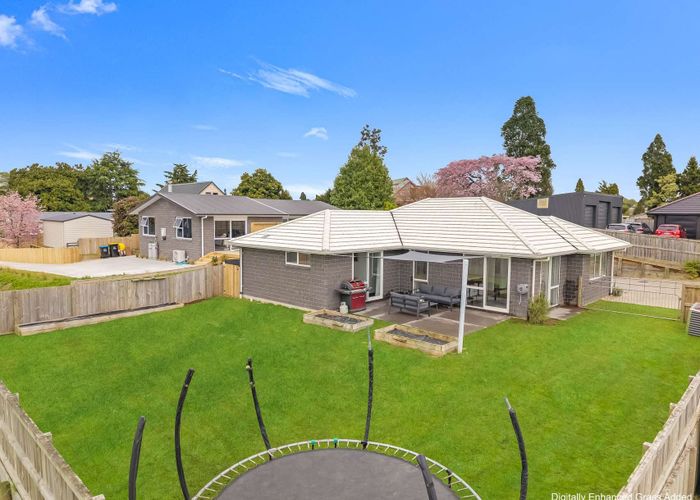  at 19B  Rolleston Street, Kihikihi, Waipa, Waikato