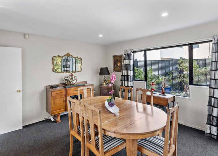 at 2/128B Mcfaddens Road, St. Albans, Christchurch City, Canterbury