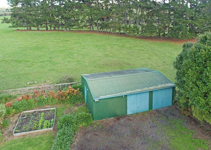  at 915 Glenbrook Road, Pukekohe