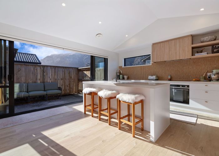  at 6 Lincoln Road, Jacks Point, Queenstown-Lakes, Otago