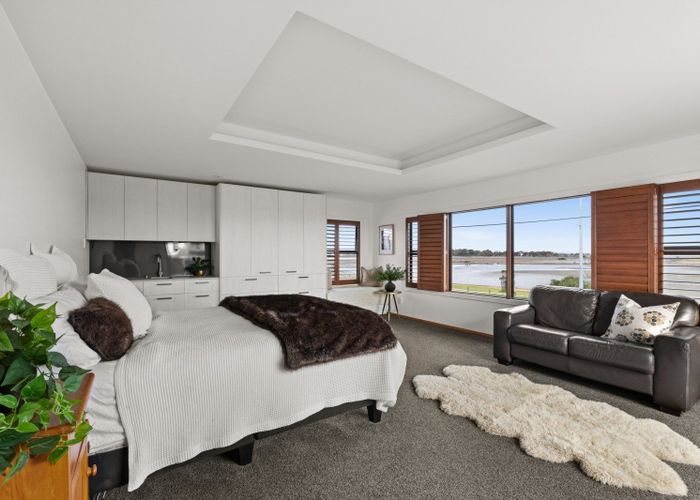  at 62 Meeanee Quay, Westshore, Napier, Hawke's Bay